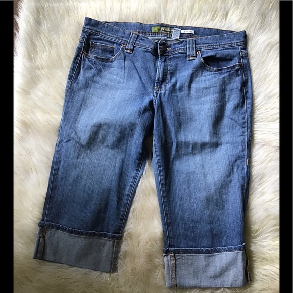 old navy denim capris